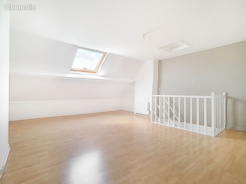 Appartement à louer, 65m², Lille