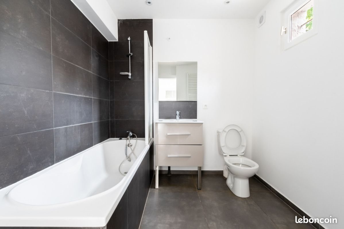 Appartement à louer, 80m², Croix