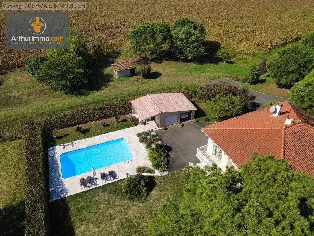 Maison à vendre, 167m², Sainte-Bazeille