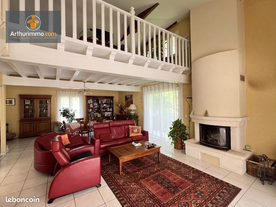 Maison à vendre, 218m², Fourques-sur-Garonne