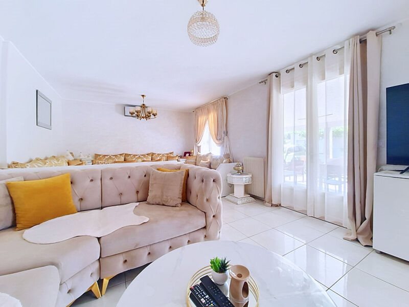 Maison à vendre, 110m², Saint-André-de-Cubzac