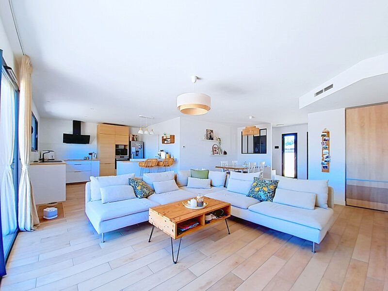 Maison à vendre, 102m², Saint-Romain-la-Virvée
