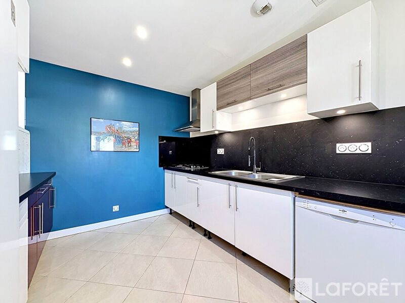 Maison à vendre, 85m², Saint-Yzan-de-Soudiac