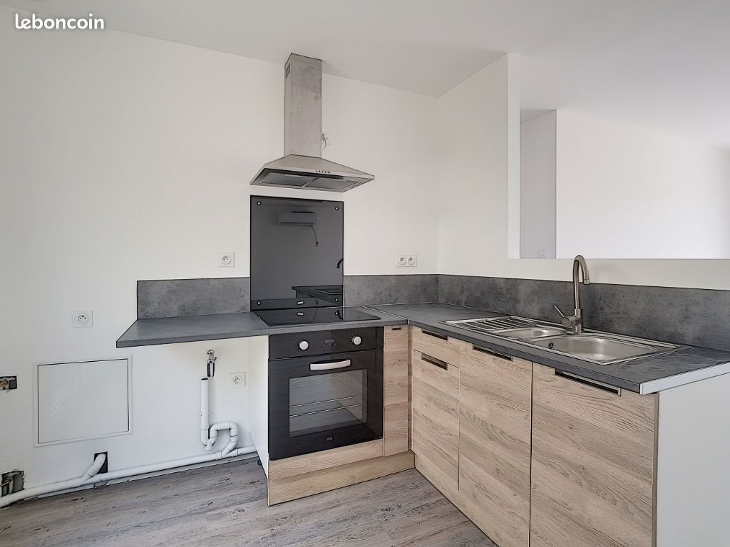 Maison à louer, 76m², Saint-André-de-Cubzac