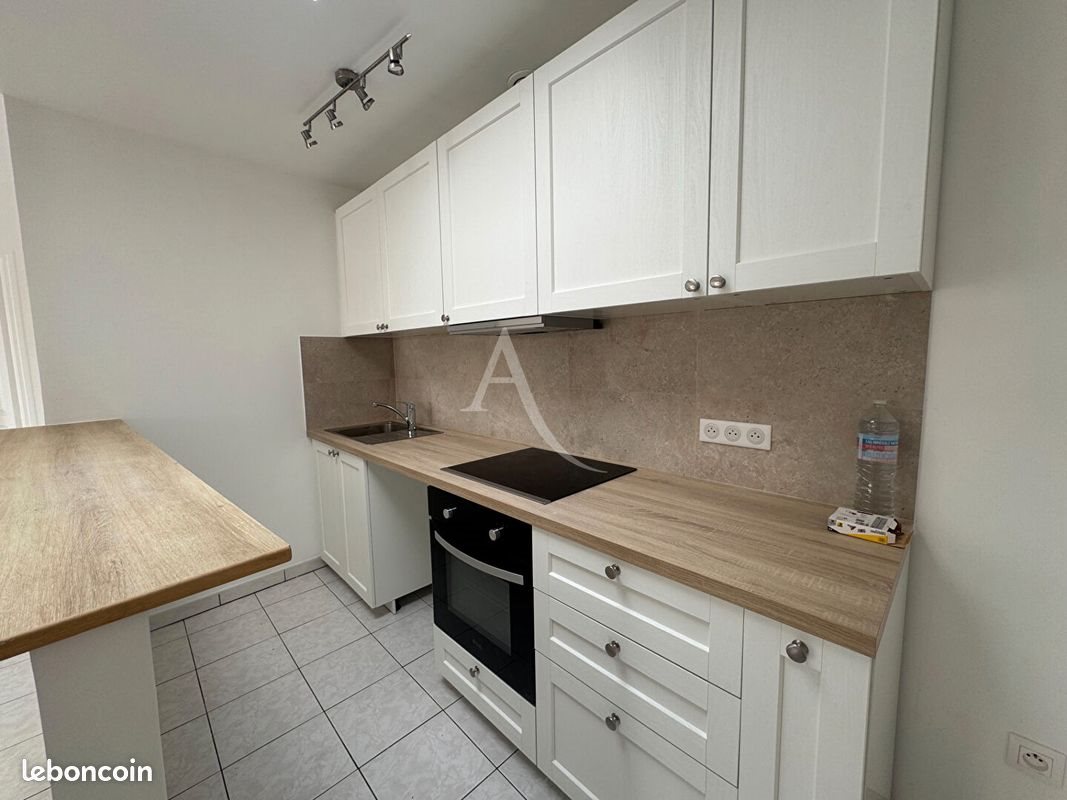 Maison à louer, 48m², Poissy