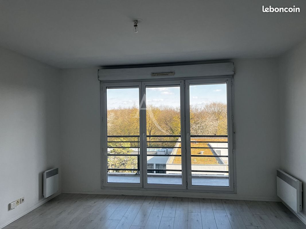 Appartement à louer, 45m², Cergy