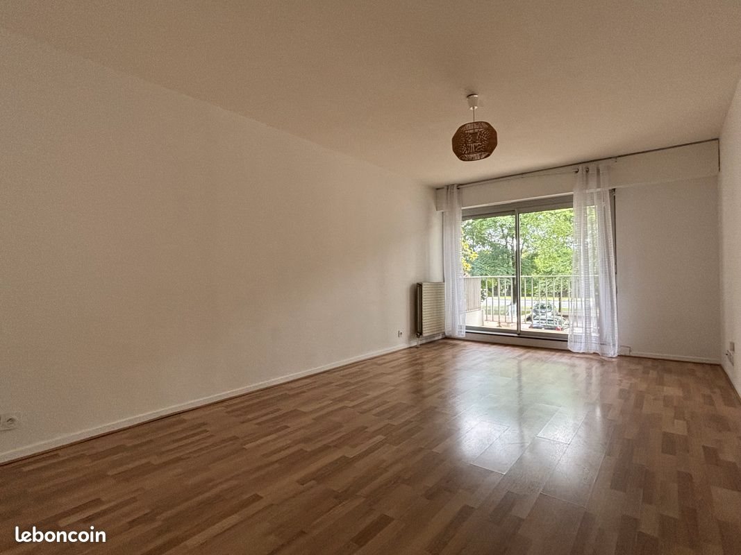 Appartement à louer, 59m², Pau