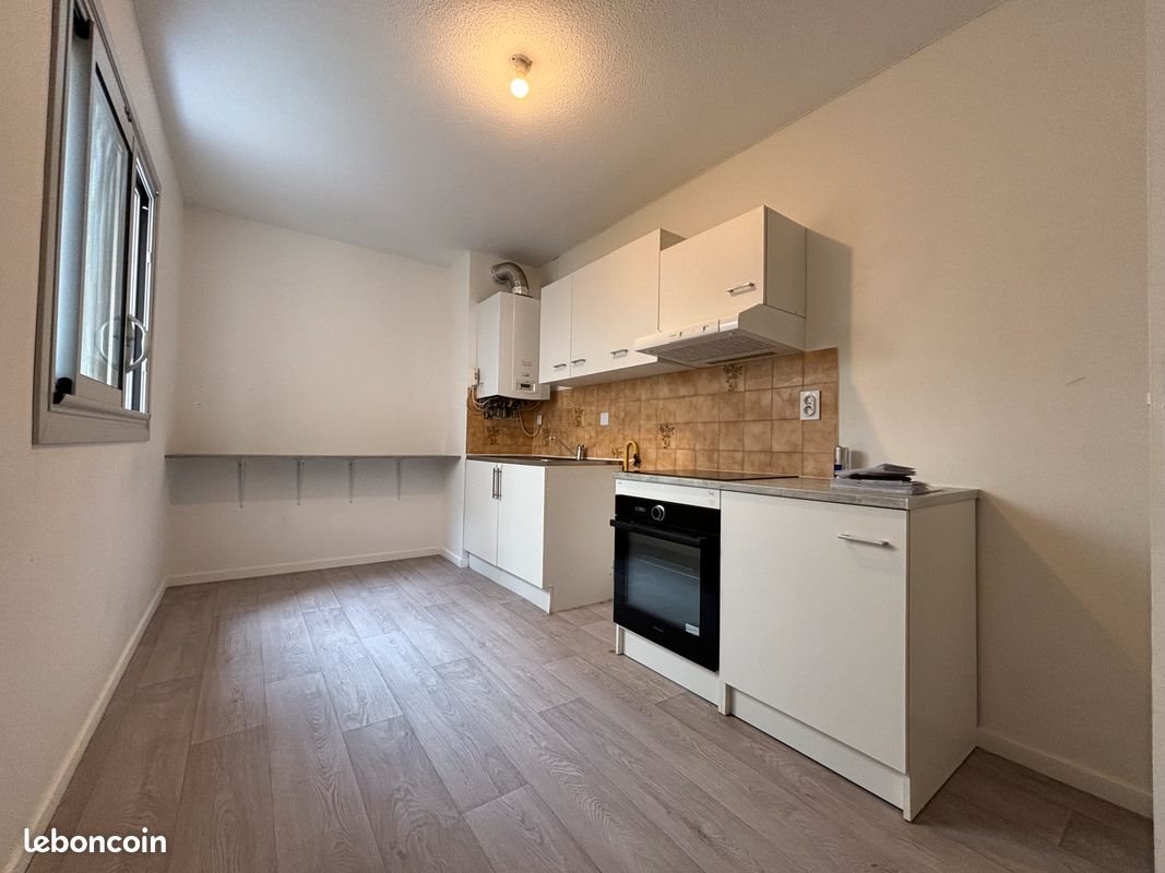 Appartement à louer, 59m², Pau