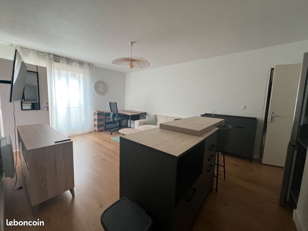 Appartement à louer, 36m², Pau