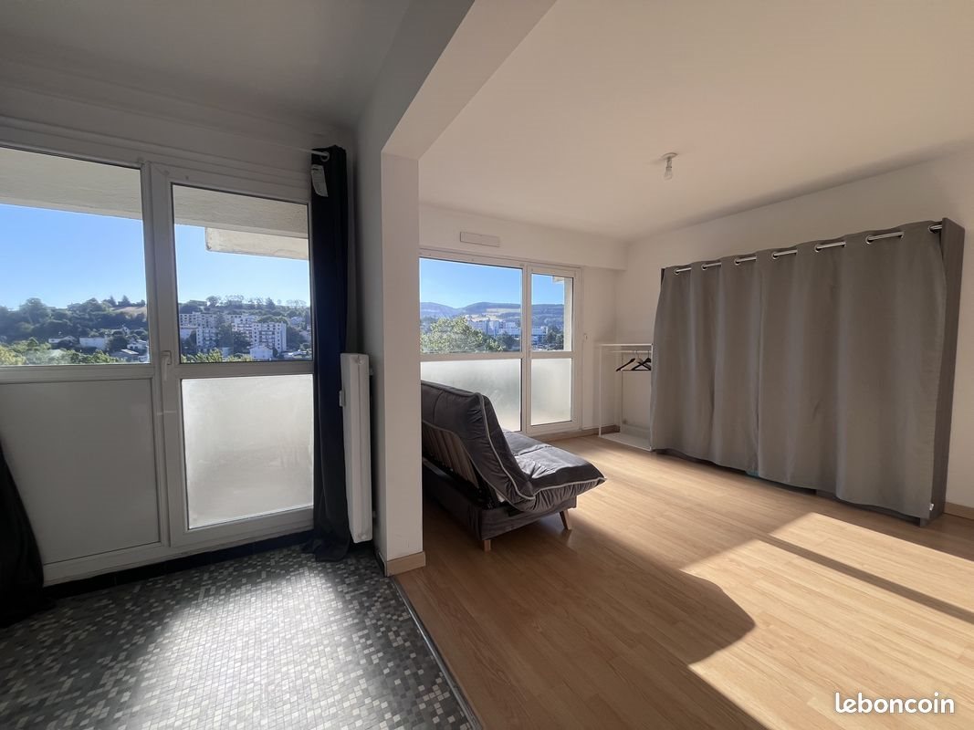 Appartement à louer, 26m², Saint-Étienne