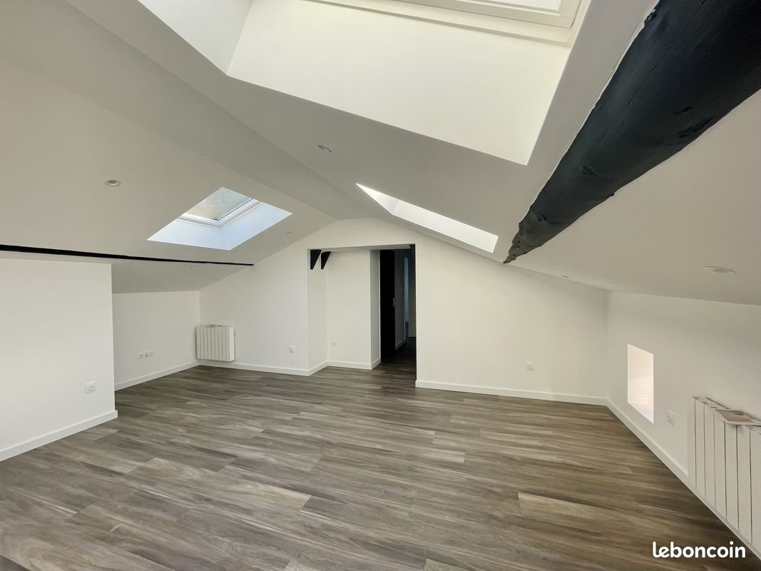 Appartement à louer, 70m², Saint-Jean-Bonnefonds