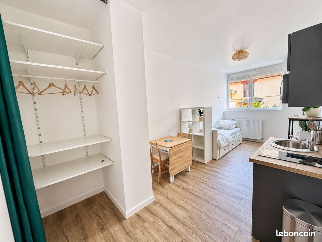 Appartement à louer, 22m², Saint-Etienne