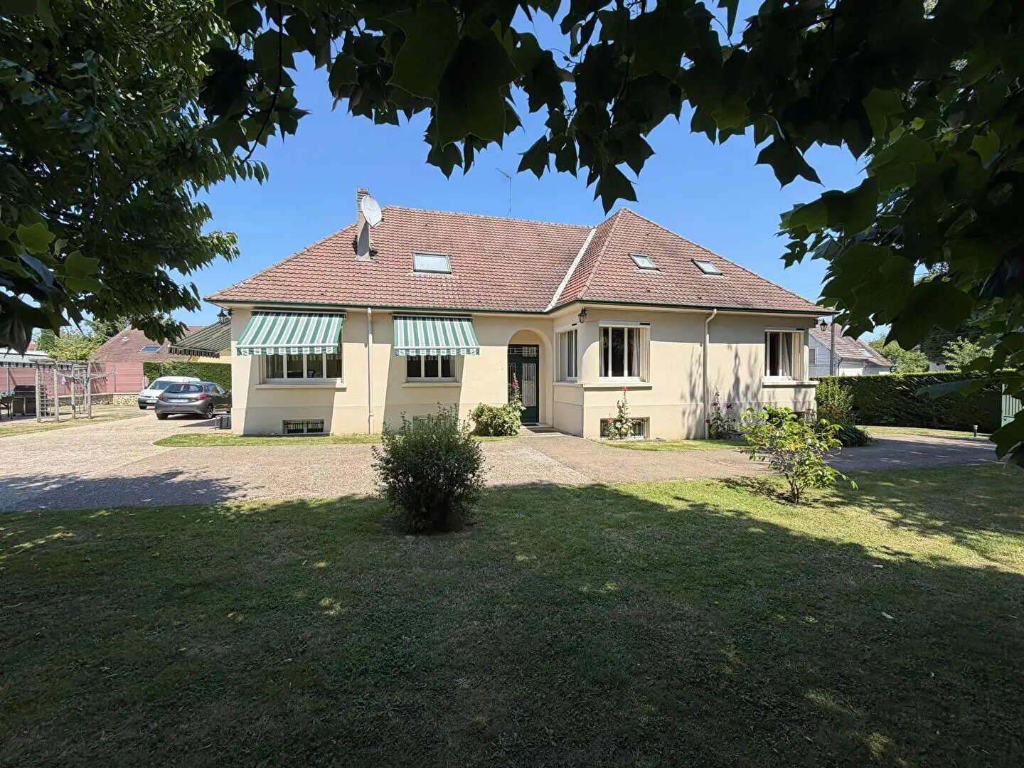 Maison à vendre, 300m², Nanteuil-lès-Meaux