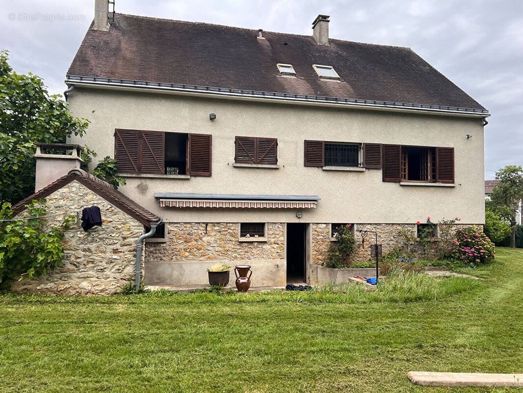 Maison à vendre, 180m², Crécy-la-Chapelle