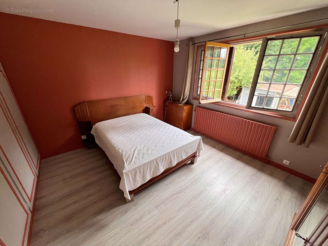 Maison à vendre, 180m², Crécy-la-Chapelle