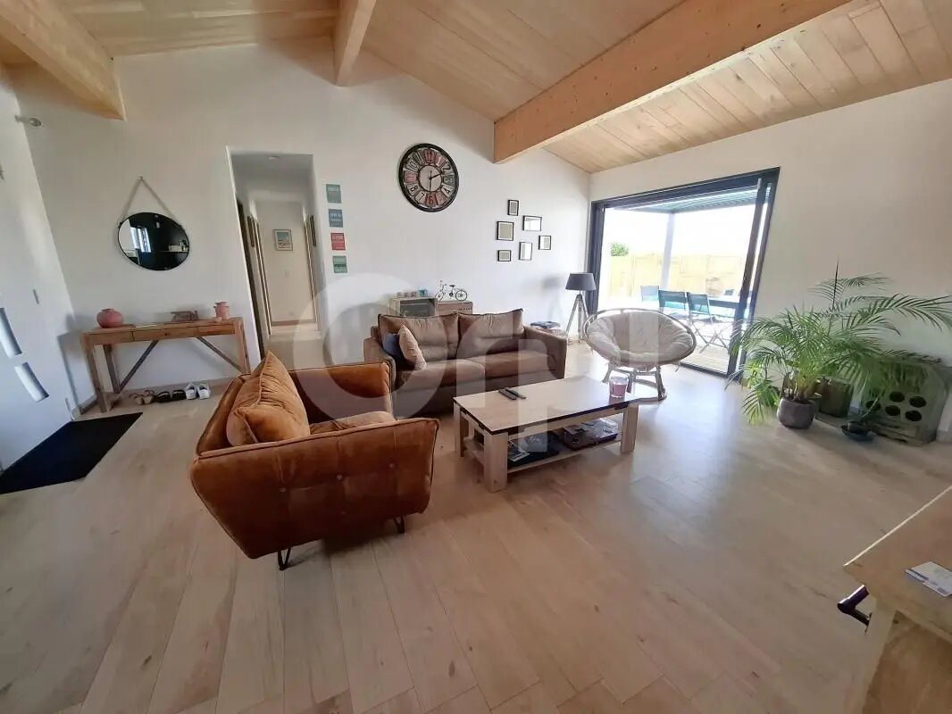 Maison à vendre, 114m², Médis