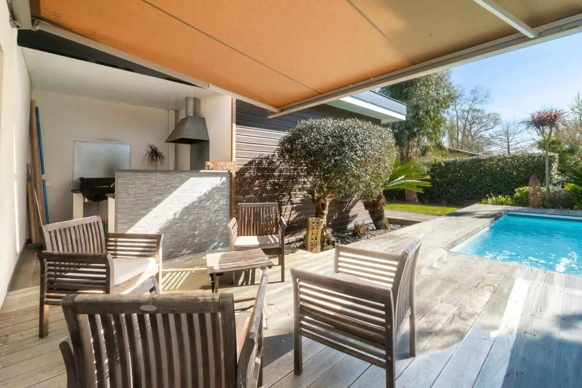 Maison à vendre, 143m², Saubrigues