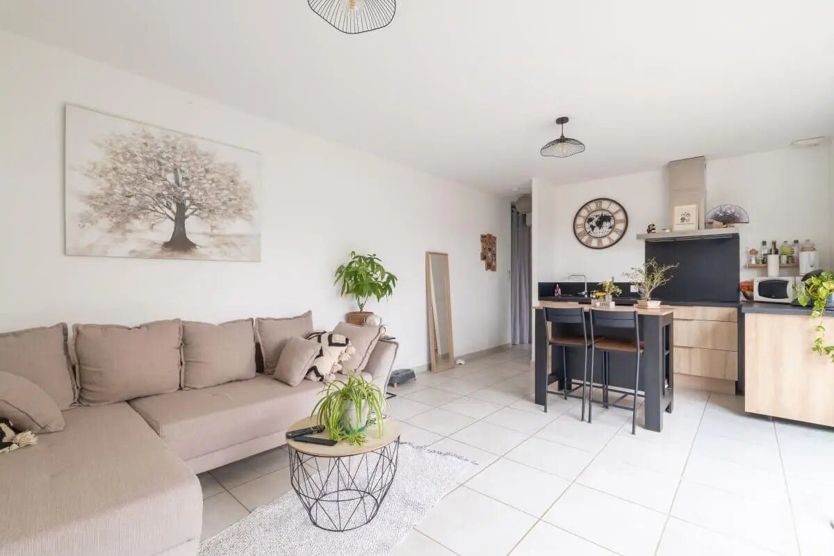 Appartement à louer, 48m², Bardos