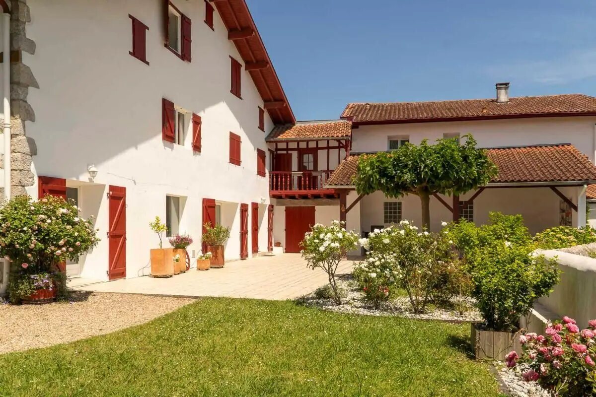 Maison à vendre, 380m², Hasparren