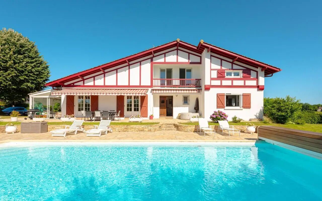 Maison à vendre, 260m², Mouguerre