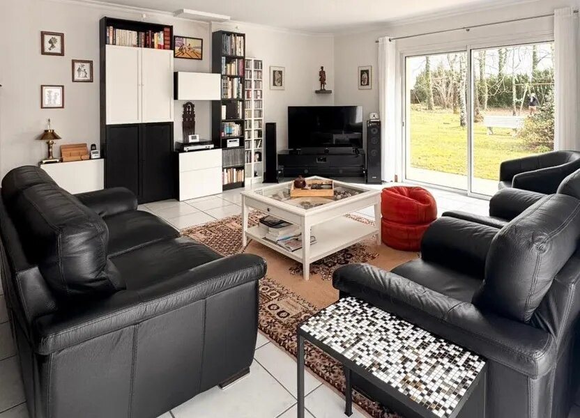 Maison à vendre, 300m², Mios