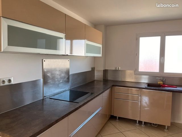 Appartement à louer, 65m², Gardanne