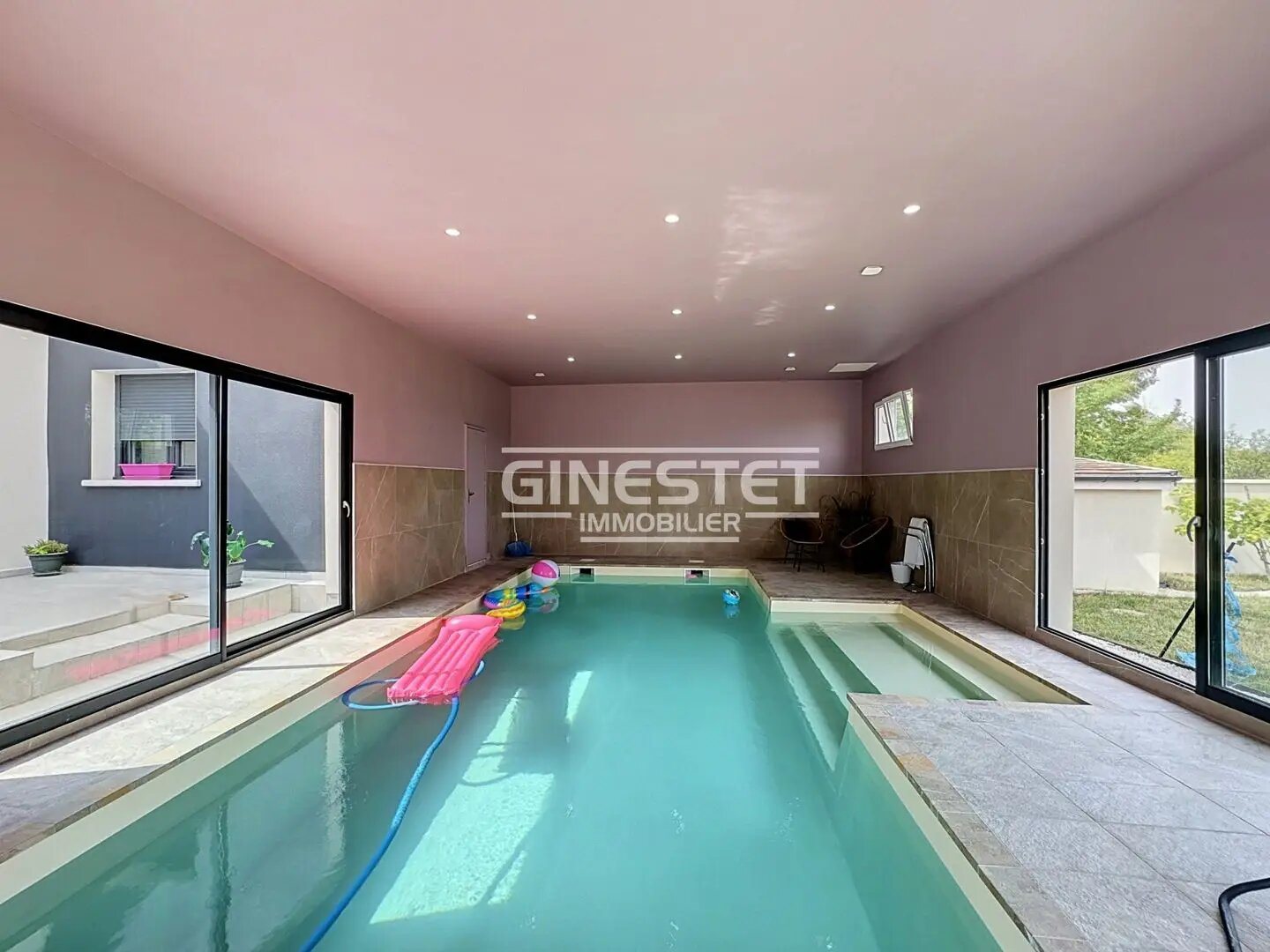 Maison à vendre, 348m², Pont-Sainte-Marie