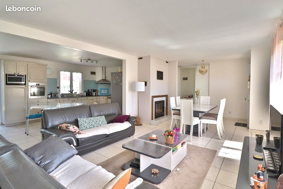 Maison à vendre, 152m², Sainte-Savine