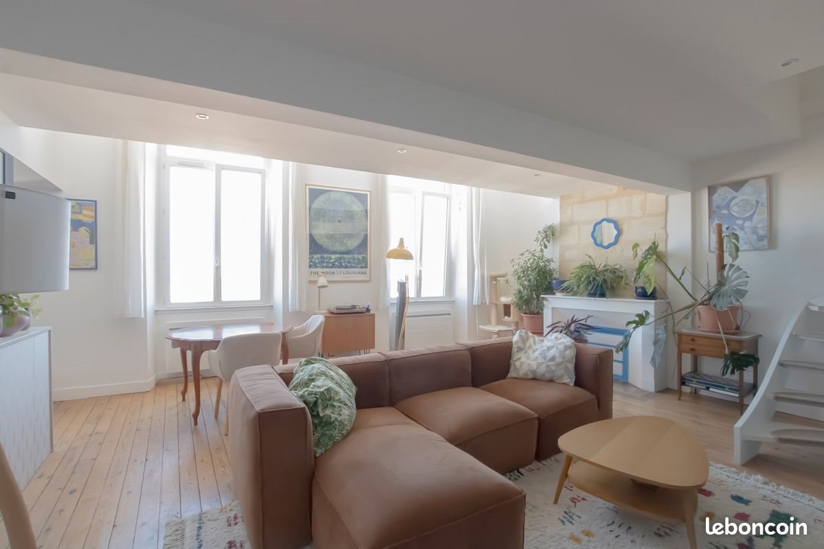 Appartement à louer, 77m², Bordeaux