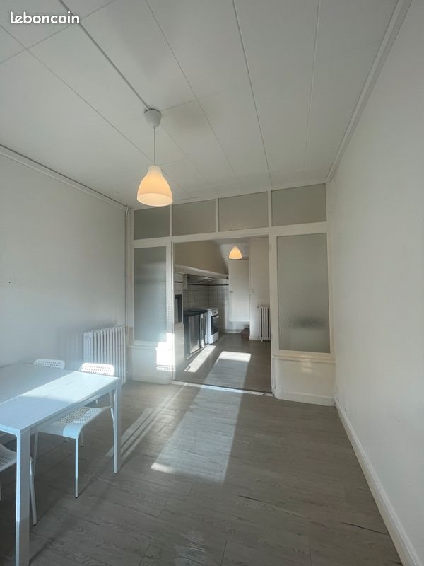 Appartement à louer, 45m², Vayres