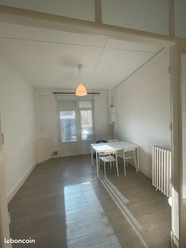 Appartement à louer, 45m², Vayres