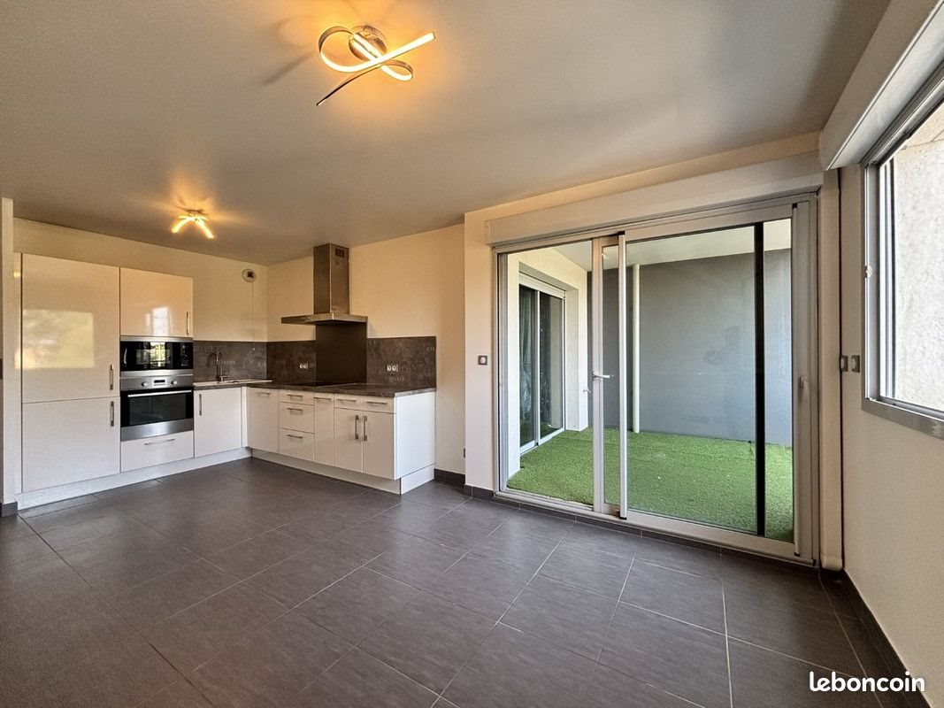 Appartement à louer, 62m², Juvignac