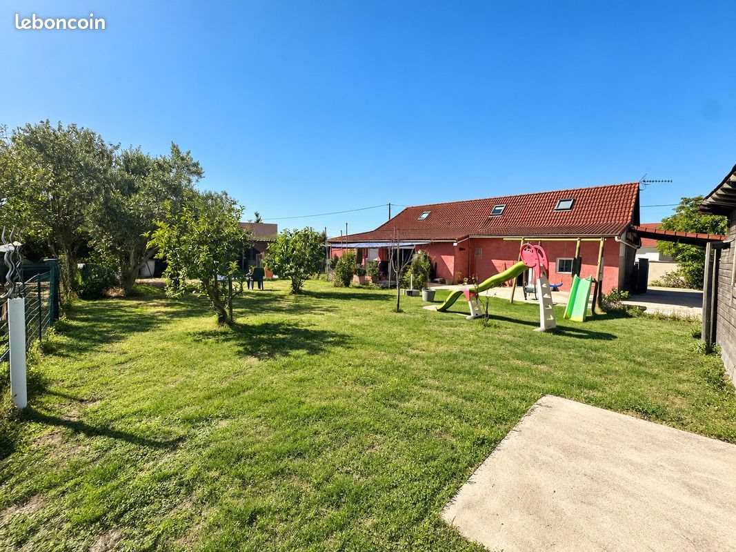 Maison à vendre, 160m², Saint-Martin-en-Bresse