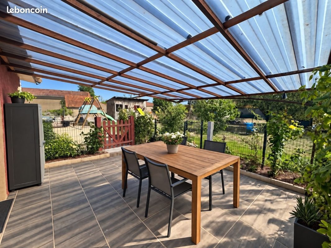 Maison à vendre, 160m², Saint-Martin-en-Bresse