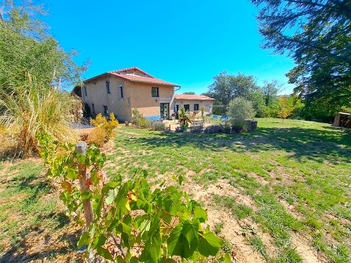 Maison à vendre, 165m², Orliénas