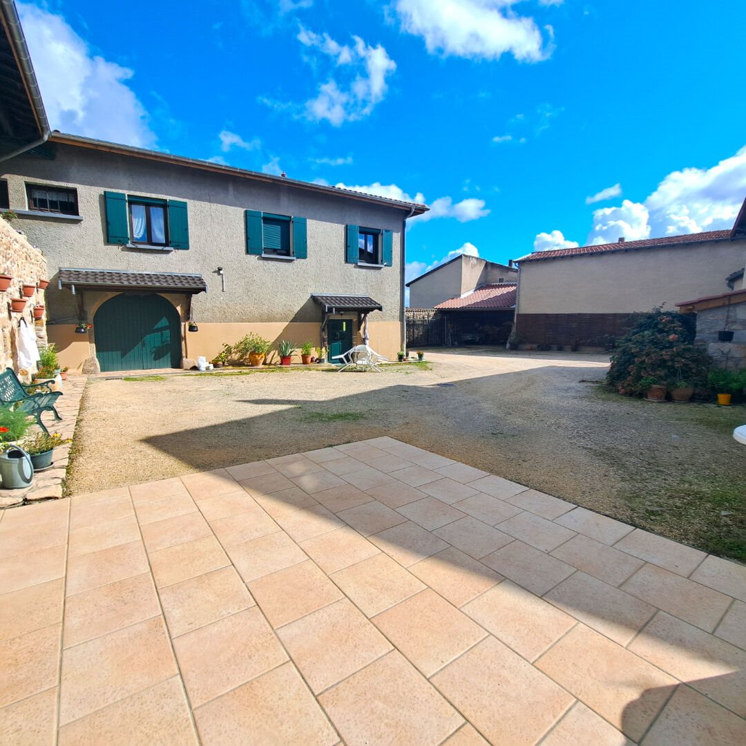 Maison à vendre, 245m², Orliénas