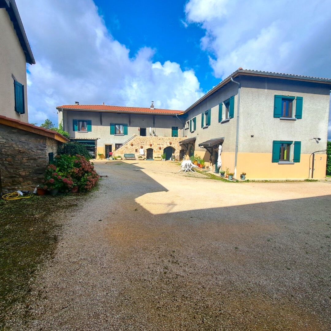 Maison à vendre, 245m², Orliénas