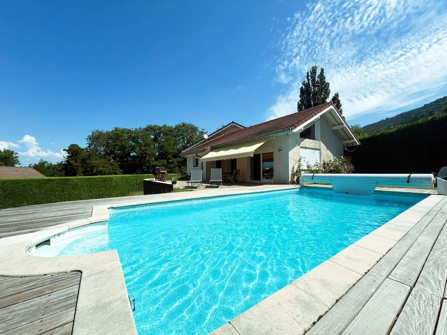 Maison à vendre, 250m², Saint-Cergues