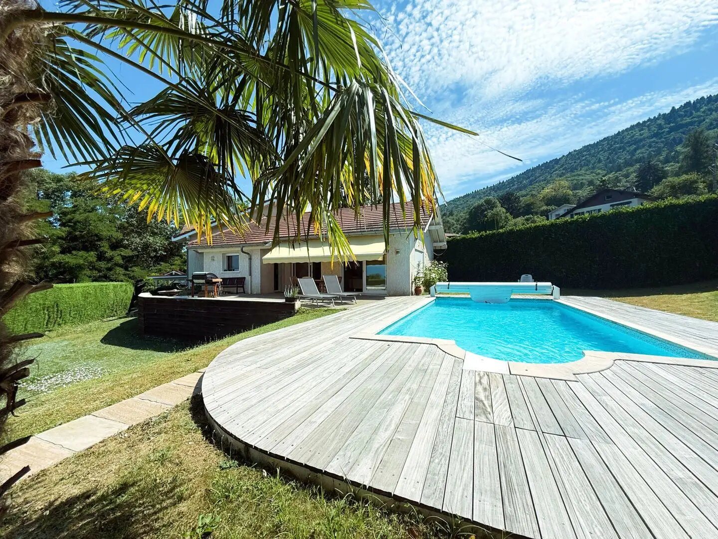 Maison à vendre, 250m², Saint-Cergues