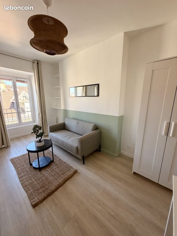Appartement à louer, 23m², Paris 17ème