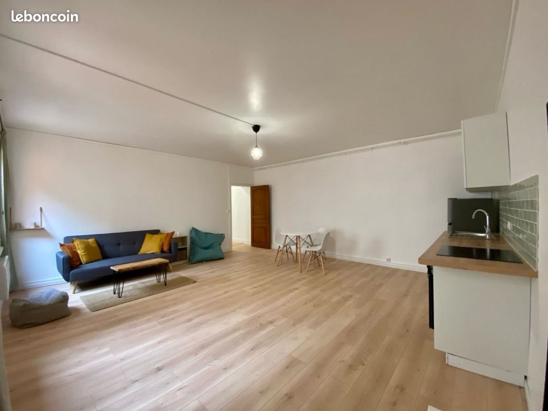 Appartement à louer, 60m², Saint-Etienne