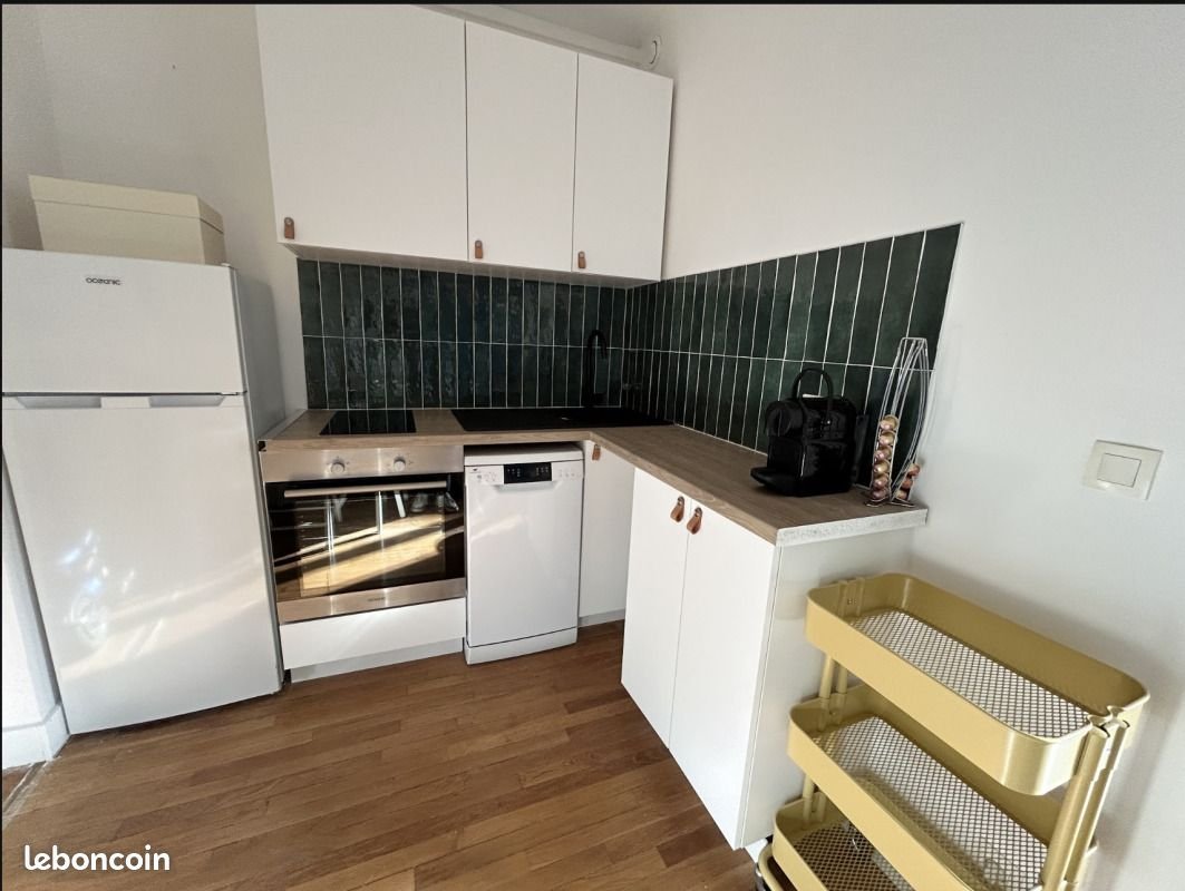 Appartement à louer, 26m², Paris 17ème
