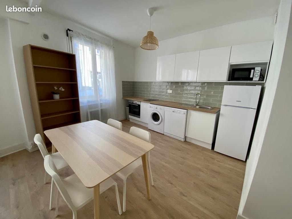 Appartement à louer, 50m², Saint-Étienne