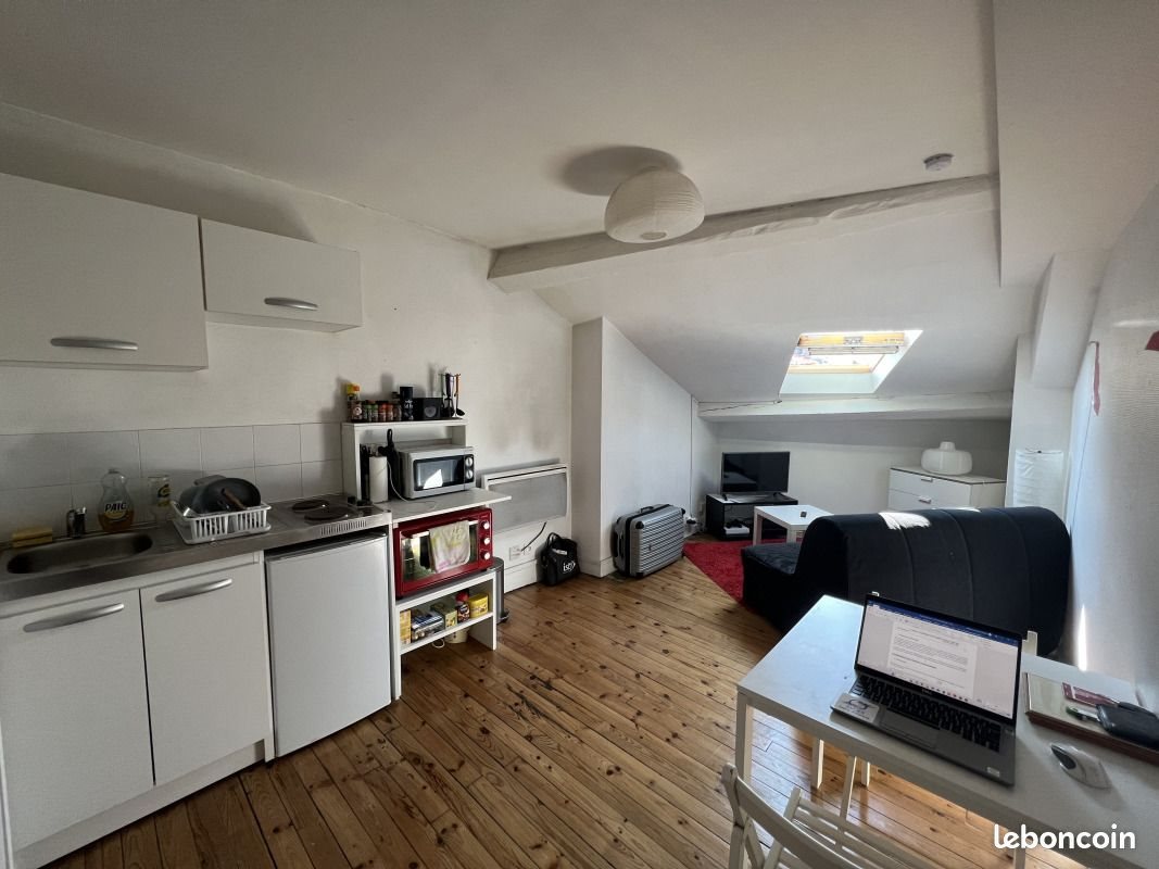 Appartement à louer, 20m², Saint-Etienne