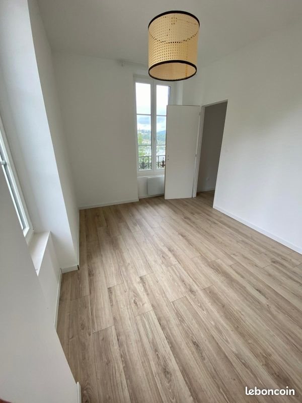 Appartement à louer, 34m², Saint-Priest-en-Jarez