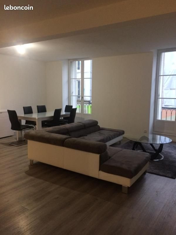 Appartement à louer, 81m², Orléans