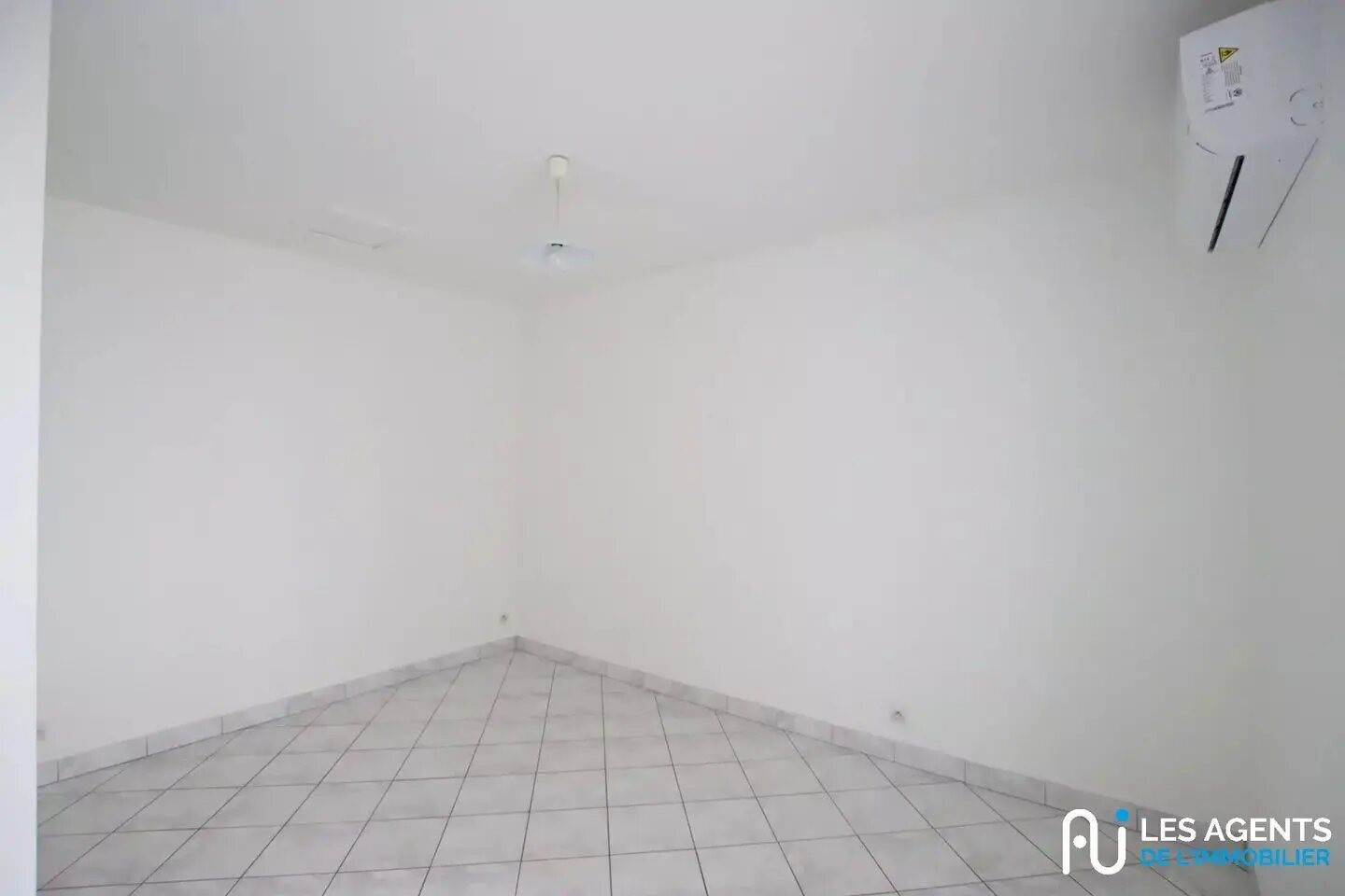 Appartement à louer, 16m², Fleury-les-Aubrais