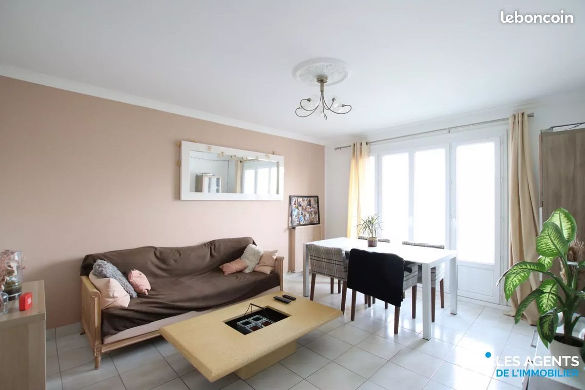 Appartement à louer, 75m², Orléans