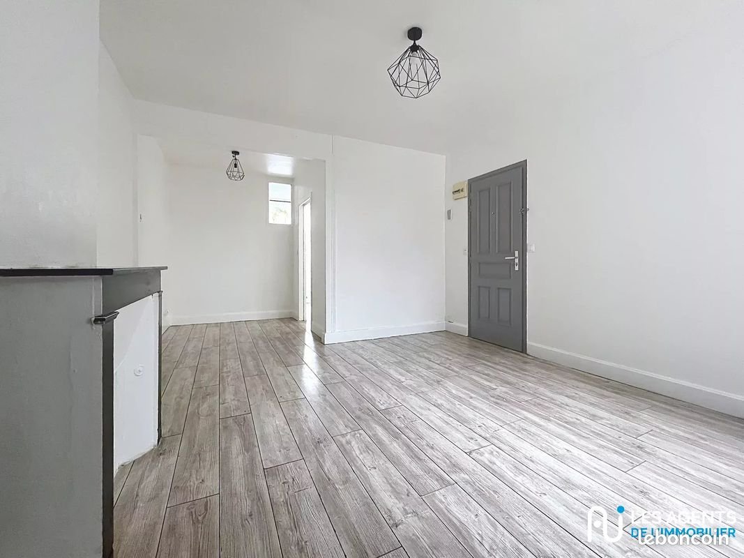 Appartement à louer, 44m², Orléans