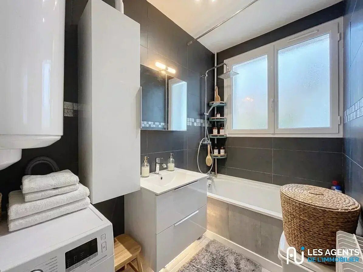 Appartement à vendre, 53m², Saint-Jean-de-la-Ruelle